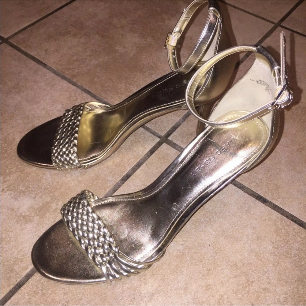 NWOT Marc Fisher Gold Ankle Strap Braided Heel 9M
